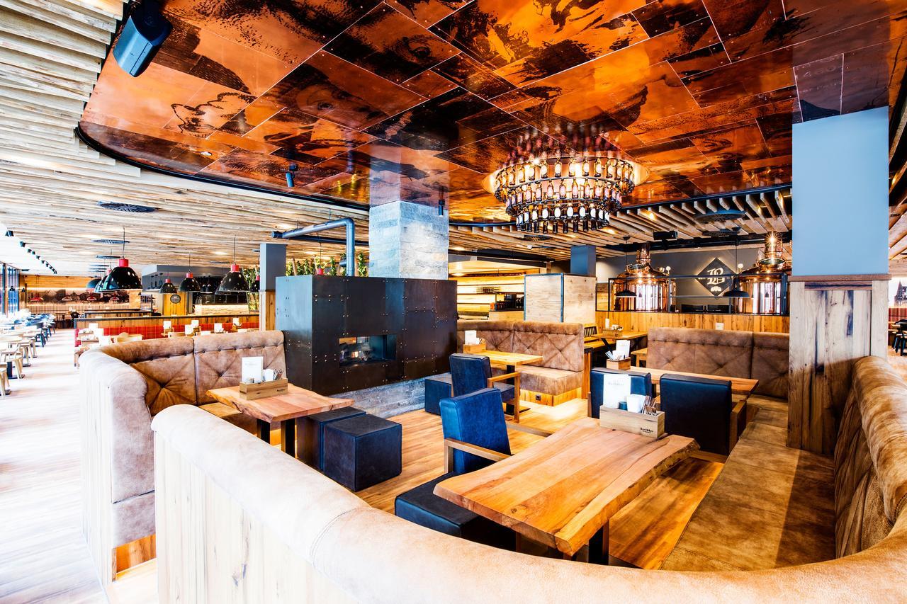 Riku Hotel Улм Екстериор снимка