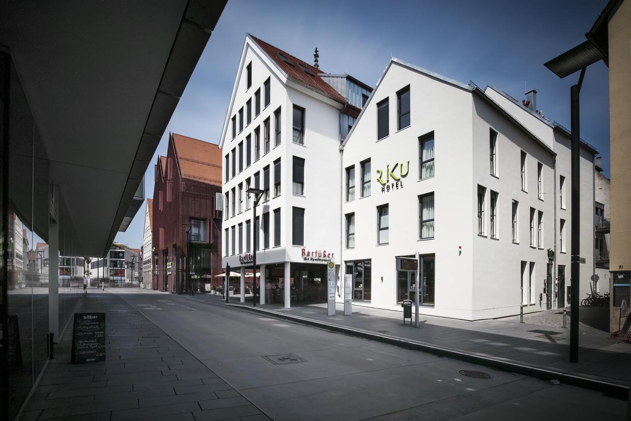 Riku Hotel Улм Екстериор снимка